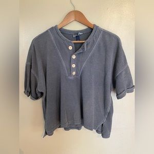 Universal Thread Half Button Cropped Shirt